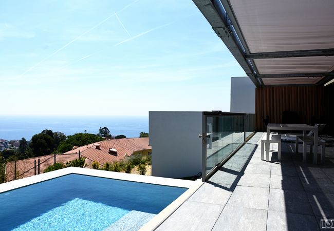 POOL POOL