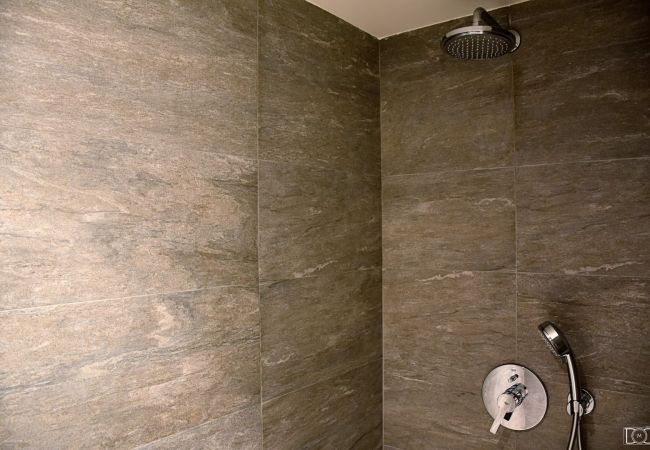 BATHROOM 4 BATHROOM 4