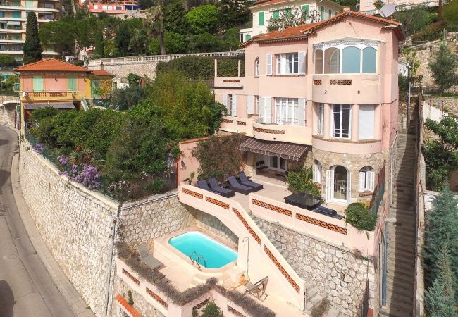 VILLA VILLA
