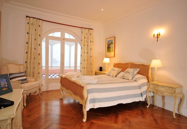 BEDROOM 3 BEDROOM 3