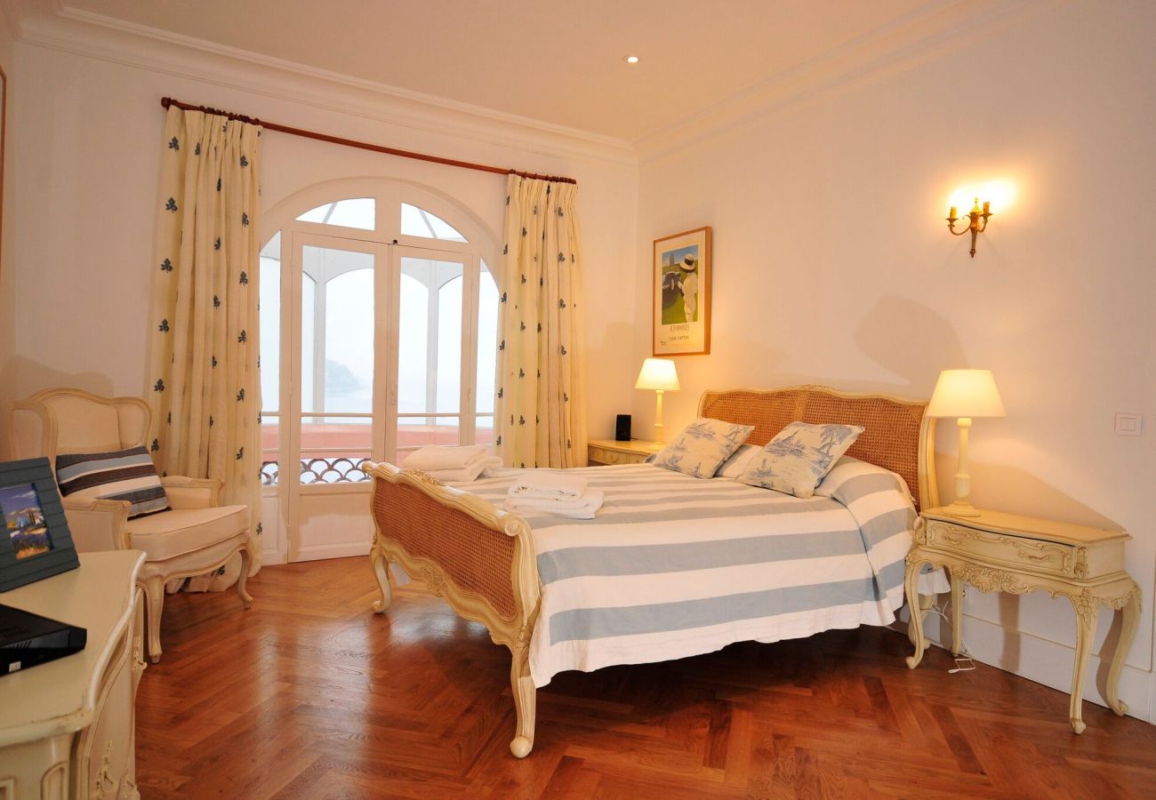 BEDROOM 3 BEDROOM 3