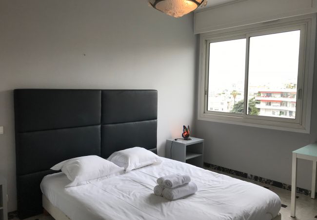 Bedroom Bedroom