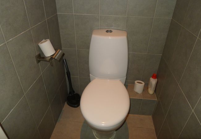 wc wc