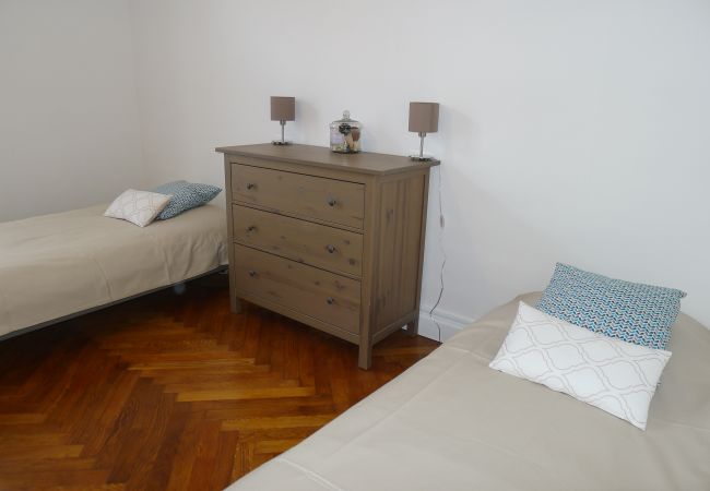 BEDROOM 2 BEDROOM 2