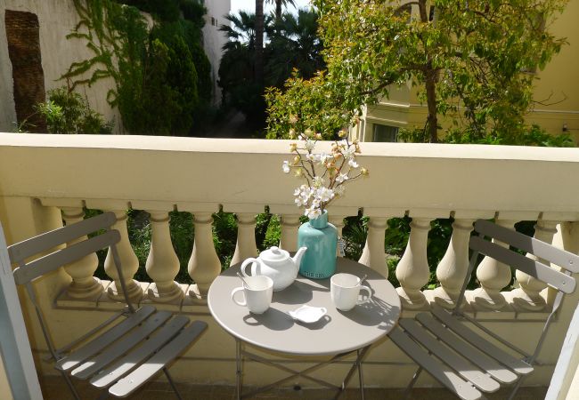 TERRACE TERRACE