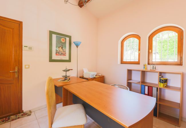 Villa in Tourrette-Levens - LA ROHIERE VI4129 by RIVIERA HOLIDAY HOMES Villa in Tourrette-Levens - LA ROHIERE VI4129 by RIVIERA HOLIDAY HOMES