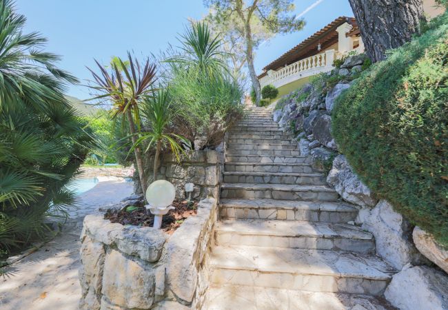 Villa in Tourrette-Levens - LA ROHIERE VI4129 by RIVIERA HOLIDAY HOMES Villa in Tourrette-Levens - LA ROHIERE VI4129 by RIVIERA HOLIDAY HOMES
