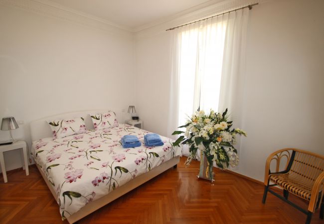 BEDROOM 3 BEDROOM 3