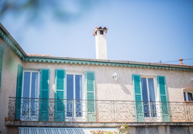 VILLA VILLA
