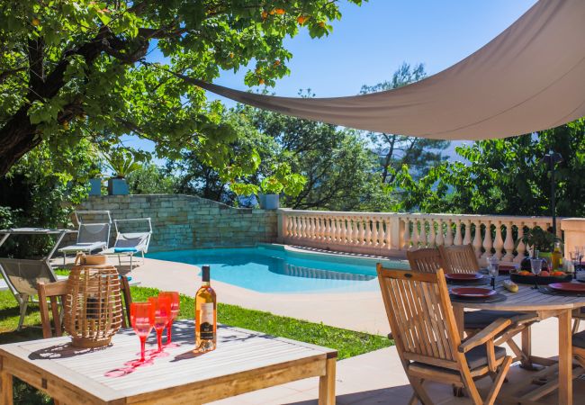 SUNNY TERRACE SUNNY TERRACE