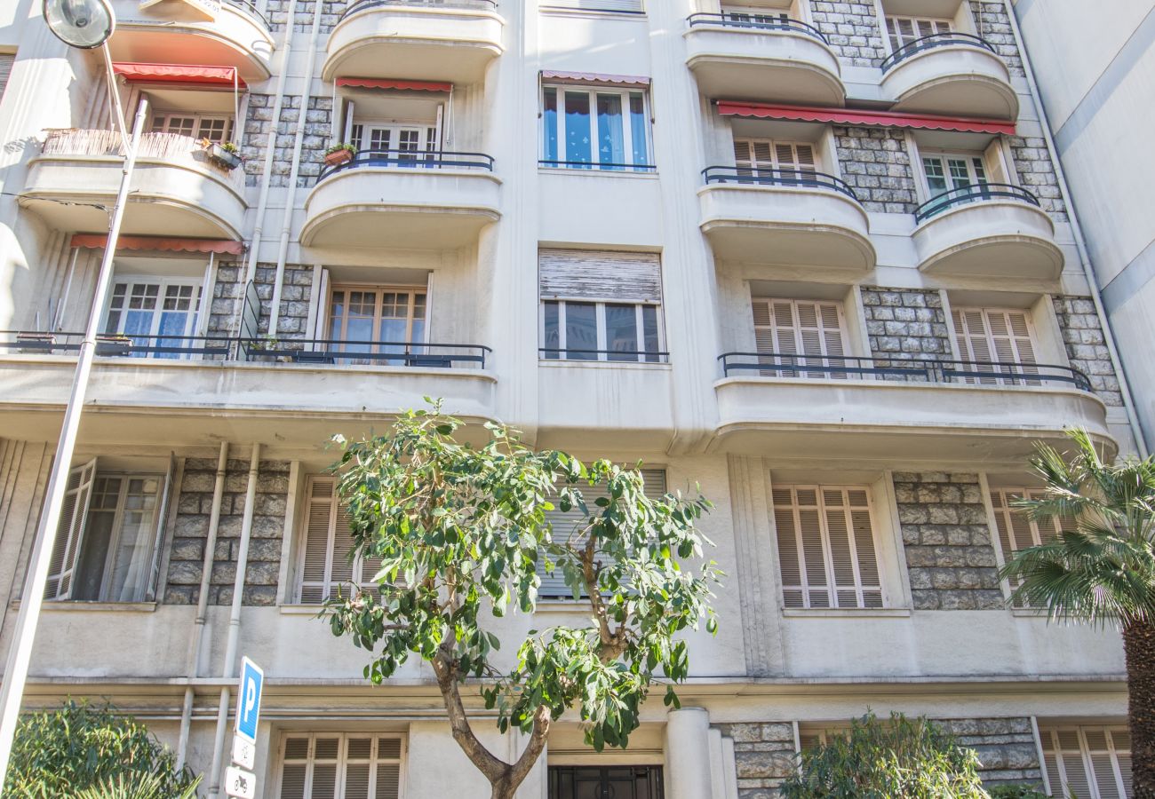 BUILDING BUILDING
