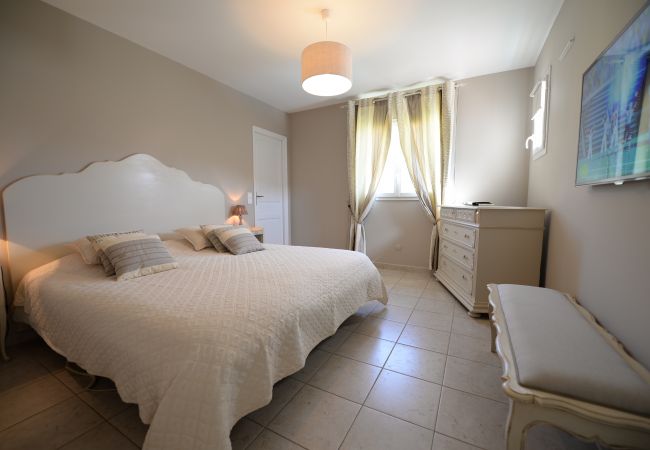 Bedroom 1 Bedroom 1