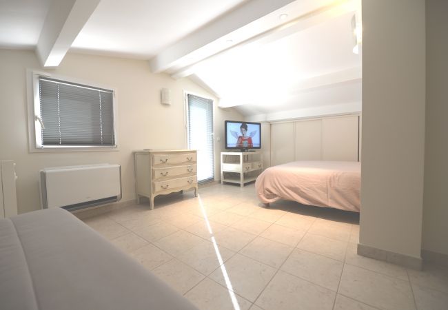Bedroom 3 Bedroom 3