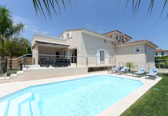 Villa Villa