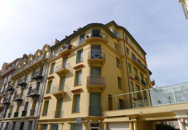 BUILDING BUILDING