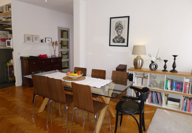 DINING ROOM DINING ROOM