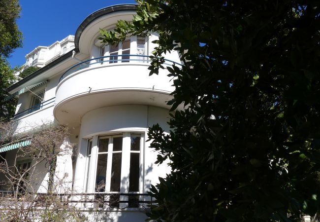 VILLA VILLA