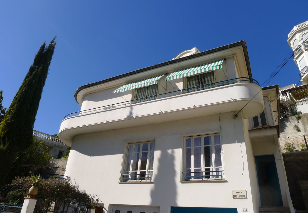 VILLA VILLA