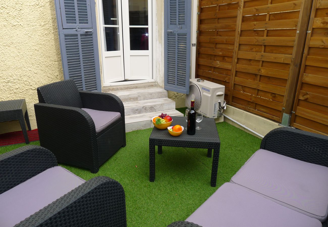 TERRACE TERRACE