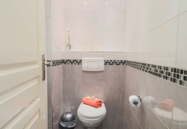 INDEPENDANT WC INDEPENDANT WC