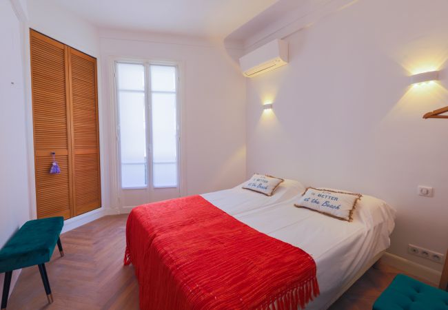 BEDROOM 2 BEDROOM 2