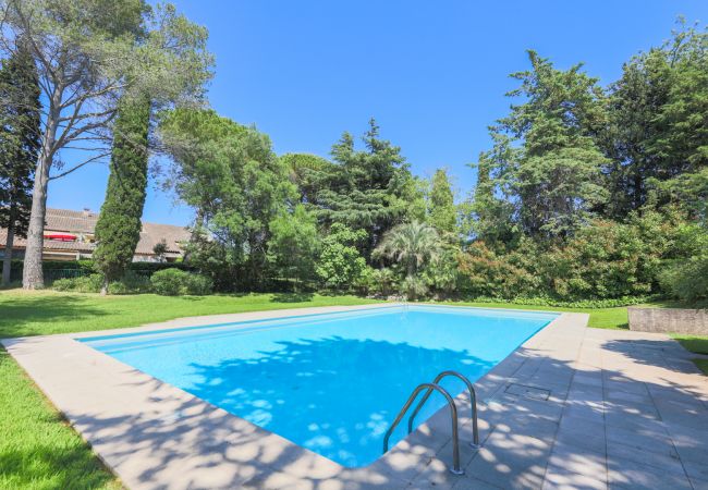 SWIMMING POOL SWIMMING POOL