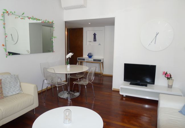 LIVING - DINING ROOM DINING -LIVING ROOM