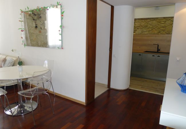 DINING ROOM / KITCHEN DINING ROOM / KITCHEN