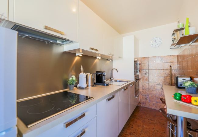 Fully equipped kitchen Beautiful kitchen opening onto the terrace