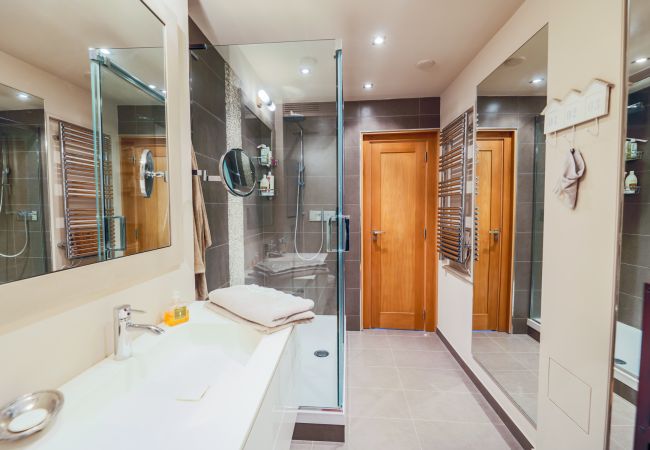 THE BATHROOM THE BATHROOM