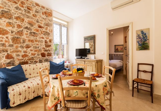 Апартаменты на Cannes - 4 rue des Frères Pradignac 1103 Апартаменты на Cannes - 4 rue des Frères Pradignac 1103