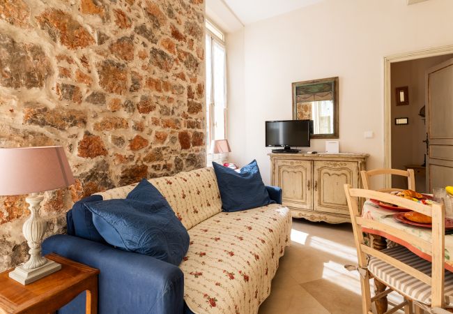 Апартаменты на Cannes - 4 rue des Frères Pradignac 1103 Апартаменты на Cannes - 4 rue des Frères Pradignac 1103