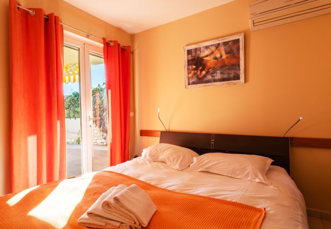 Апартаменты на Villefranche-sur-Mer - LA MALMAISON , Avec Terrasse vue sur mer by RIVIERA HOLIDAY HOMES Апартаменты на Villefranche-sur-Mer - LA MALMAISON , Avec Terrasse vue sur mer by RIVIERA HOLIDAY HOMES