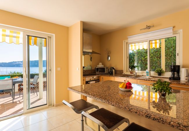 Апартаменты на Villefranche-sur-Mer - LA MALMAISON , Avec Terrasse vue sur mer by RIVIERA HOLIDAY HOMES Апартаменты на Villefranche-sur-Mer - LA MALMAISON , Avec Terrasse vue sur mer by RIVIERA HOLIDAY HOMES