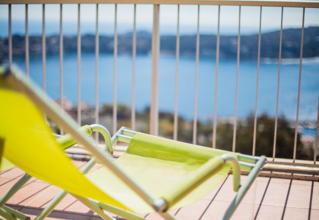 Апартаменты на Villefranche-sur-Mer - LE CALIFORNIA, Magnifique appartement, terrasse avec piscine, vue sur mer  by RIVIERA HOLIDAY HOMES Апартаменты на Villefranche-sur-Mer - LE CALIFORNIA, Magnifique appartement, terrasse avec piscine, vue sur mer  by RIVIERA HOLIDAY HOMES
