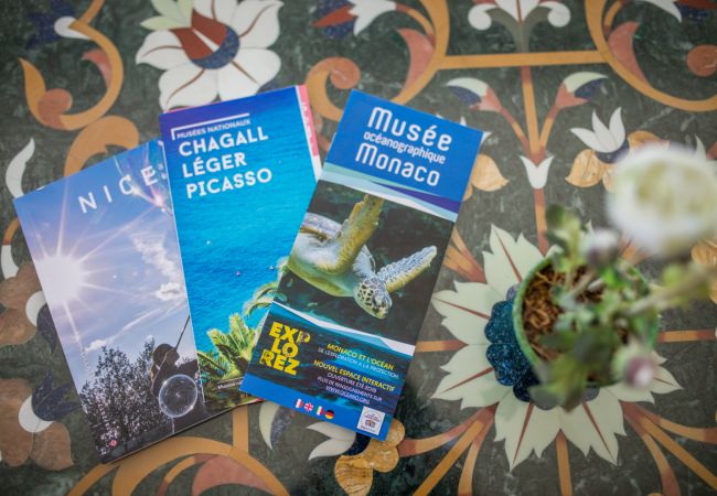 Апартаменты на Villefranche-sur-Mer - LE CALIFORNIA, Magnifique appartement, terrasse avec piscine, vue sur mer  by RIVIERA HOLIDAY HOMES Апартаменты на Villefranche-sur-Mer - LE CALIFORNIA, Magnifique appartement, terrasse avec piscine, vue sur mer  by RIVIERA HOLIDAY HOMES