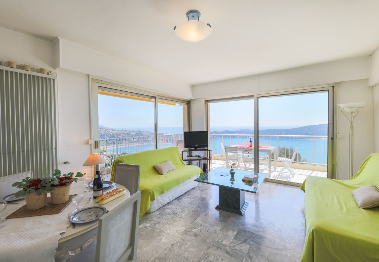 Апартаменты на Вильфранш-сюр-Мер - LE CALIFORNIA, Magnifique appartement, terrasse avec piscine, vue sur mer  by RIVIERA HOLIDAY HOMES