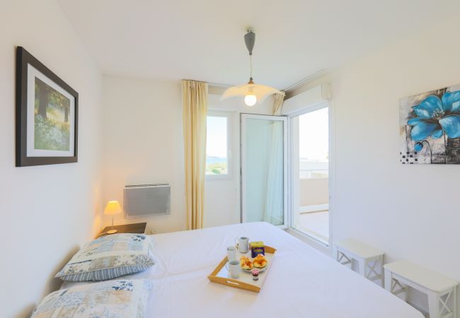 Апартаменты на Juan-les-Pins - JUAN FLORE, Résidence avec Jardin, Proche de la Plage et vue sur mer  by RIVIERA HOLIDAY HOMES Апартаменты на Juan-les-Pins - JUAN FLORE, Résidence avec Jardin, Proche de la Plage et vue sur mer  by RIVIERA HOLIDAY HOMES