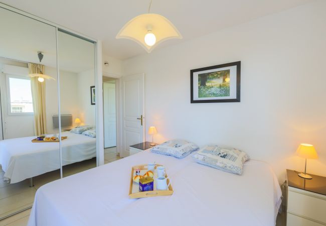 Апартаменты на Juan-les-Pins - JUAN FLORE, Résidence avec Jardin, Proche de la Plage et vue sur mer  by RIVIERA HOLIDAY HOMES Апартаменты на Juan-les-Pins - JUAN FLORE, Résidence avec Jardin, Proche de la Plage et vue sur mer  by RIVIERA HOLIDAY HOMES