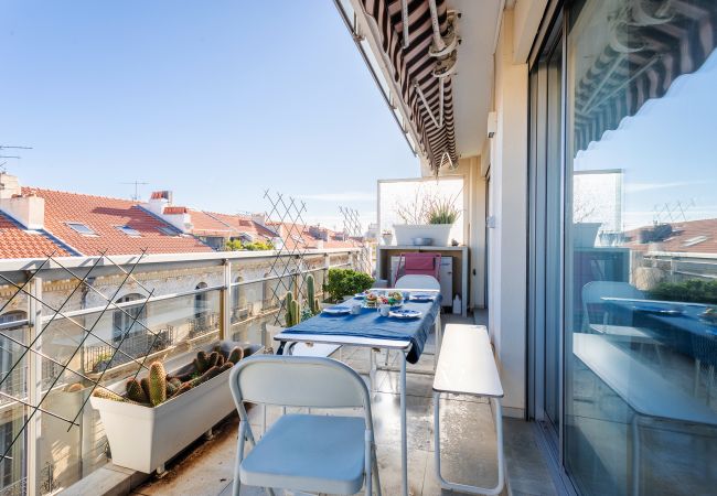 Апартаменты на Nice - LE FRANCIA II AP4197 by RIVIERA HOLIDAY HOMES Апартаменты на Nice - LE FRANCIA II AP4197 by RIVIERA HOLIDAY HOMES