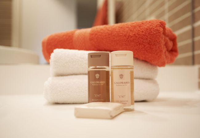 Апартаменты на Nice -  PALAIS LIBERTE,  Appartement avec terrasse, proche plage  by RIVIERA HOLIDAY HOMES  Апартаменты на Nice -  PALAIS LIBERTE,  Appartement avec terrasse, proche plage  by RIVIERA HOLIDAY HOMES