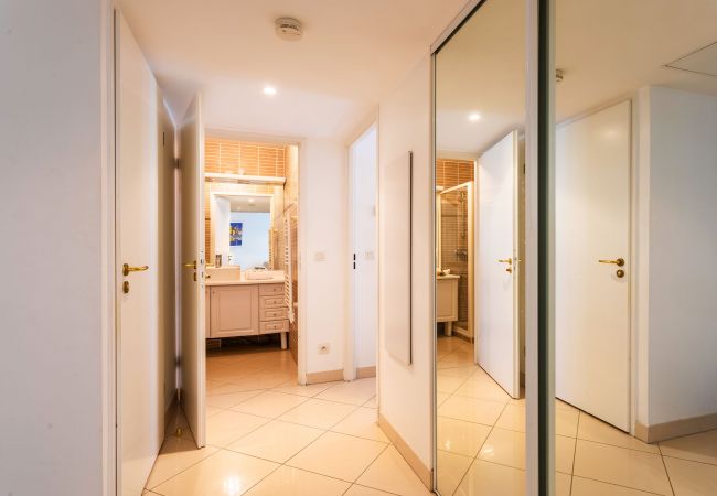 Апартаменты на Nice -  PALAIS LIBERTE,  Appartement avec terrasse, proche plage  by RIVIERA HOLIDAY HOMES  Апартаменты на Nice -  PALAIS LIBERTE,  Appartement avec terrasse, proche plage  by RIVIERA HOLIDAY HOMES