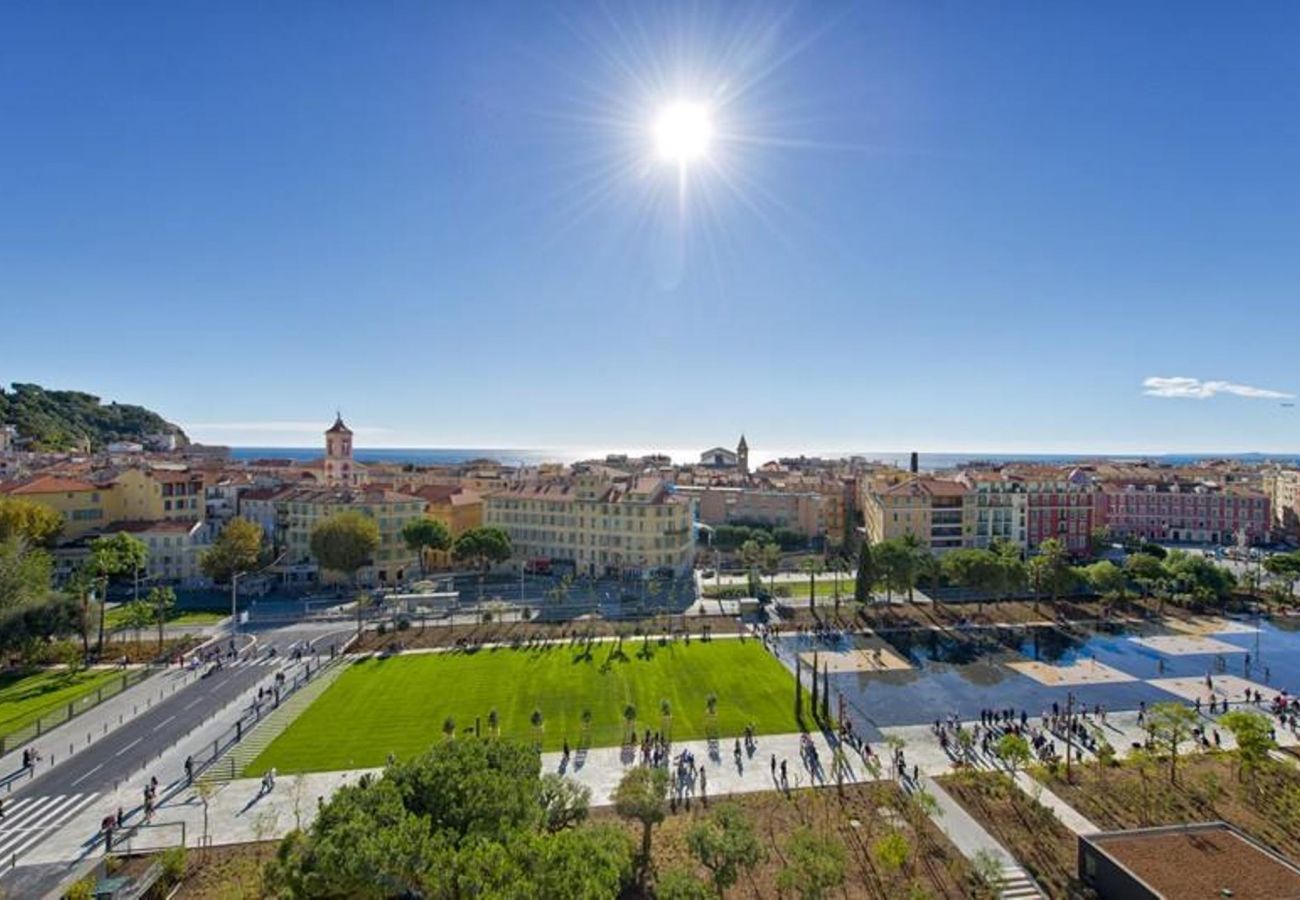 Апартаменты на Ницца / Nice -  PALAIS LIBERTE,  Appartement avec terrasse, proche plage  by RIVIERA HOLIDAY HOMES 