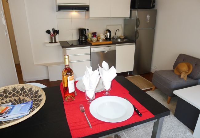  на Nice - LE PALERMO, Appartement avec terrasse by RIVIERA HOLIDAY HOMES 
