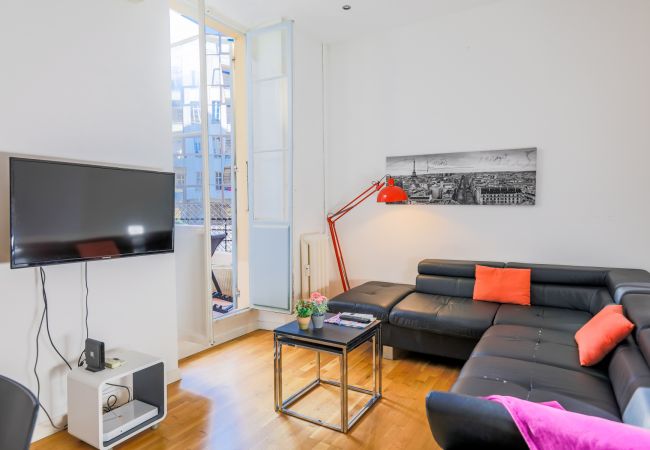 Апартаменты на Nice - CARRE D'OR TERRACE , Appartment Lumineux avec terrasse  by RIVIERA HOLIDAY HOMES Апартаменты на Nice - CARRE D'OR TERRACE , Appartment Lumineux avec terrasse  by RIVIERA HOLIDAY HOMES