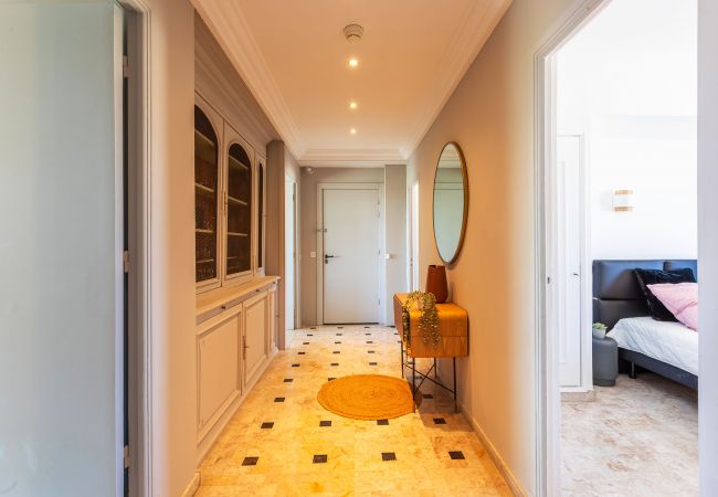 Апартаменты на Nice -  PLAZA TERRACE, Magnifique appartement avec terrasse, vue mer  Апартаменты на Nice -  PLAZA TERRACE, Magnifique appartement avec terrasse, vue mer