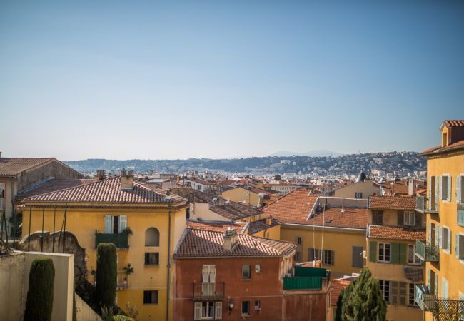 Апартаменты на Ницца / Nice - COLLINE DU CHATEAU Avec Terrasse  by RIVIERA HOLIDAY HOMES