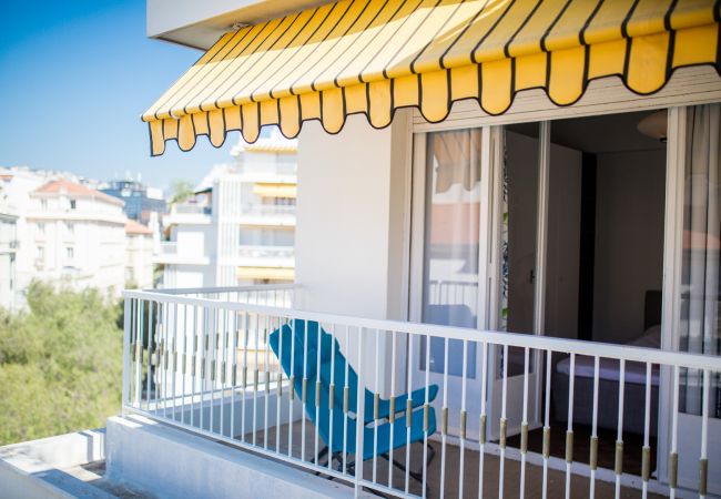 Апартаменты на Nice - LE PALACE, Bel appartement avec terrasse,  proche centre  by RIVIERA HOLIDAY HOMES  Апартаменты на Nice - LE PALACE, Bel appartement avec terrasse,  proche centre  by RIVIERA HOLIDAY HOMES