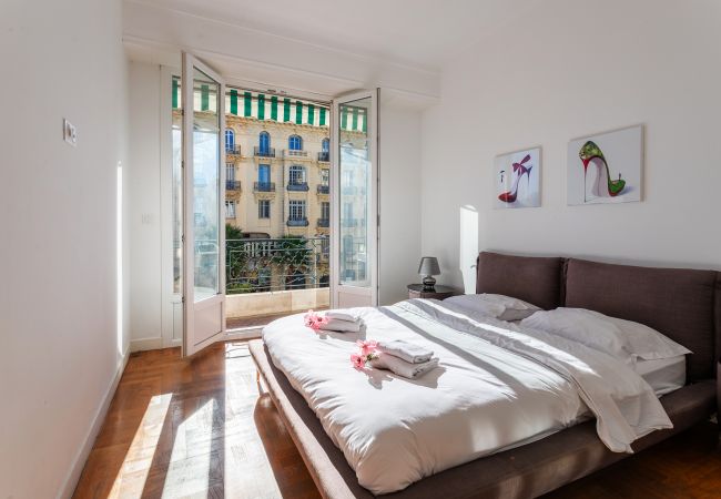 Апартаменты на Nice -  METROPOLE, Appartement avec balcon, centre ville by RIVIERA HOLIDAY HOMES  Апартаменты на Nice -  METROPOLE, Appartement avec balcon, centre ville by RIVIERA HOLIDAY HOMES