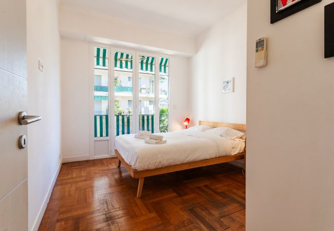 Апартаменты на Nice -  METROPOLE, Appartement avec balcon, centre ville by RIVIERA HOLIDAY HOMES  Апартаменты на Nice -  METROPOLE, Appartement avec balcon, centre ville by RIVIERA HOLIDAY HOMES